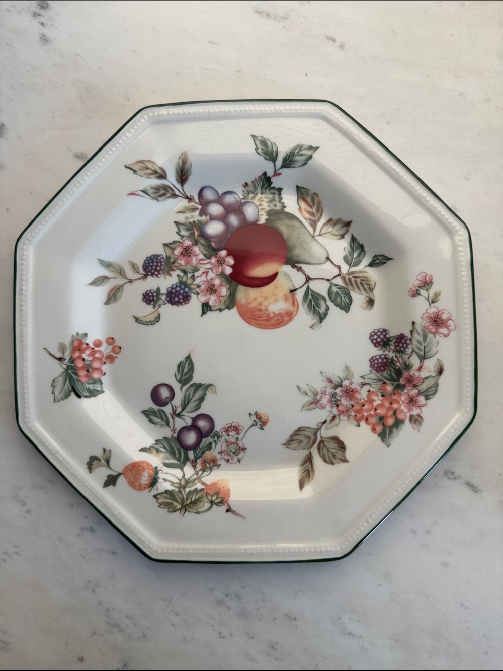 Johnson Bros. “Fresh Fruit” Dinner Plate